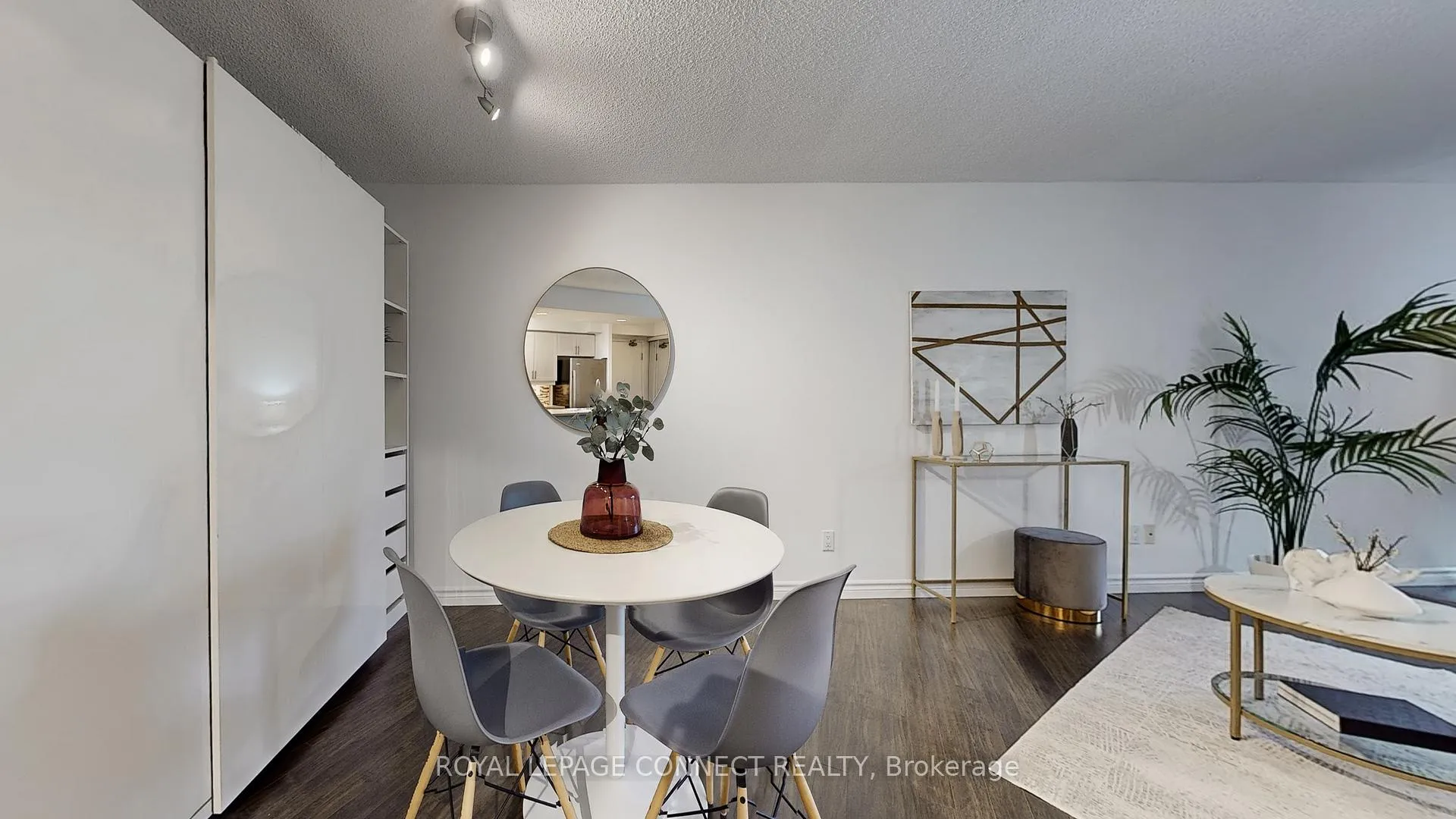 Photo 13 of Unit 601, 801 King Street, Toronto, Niagara — HOMEH