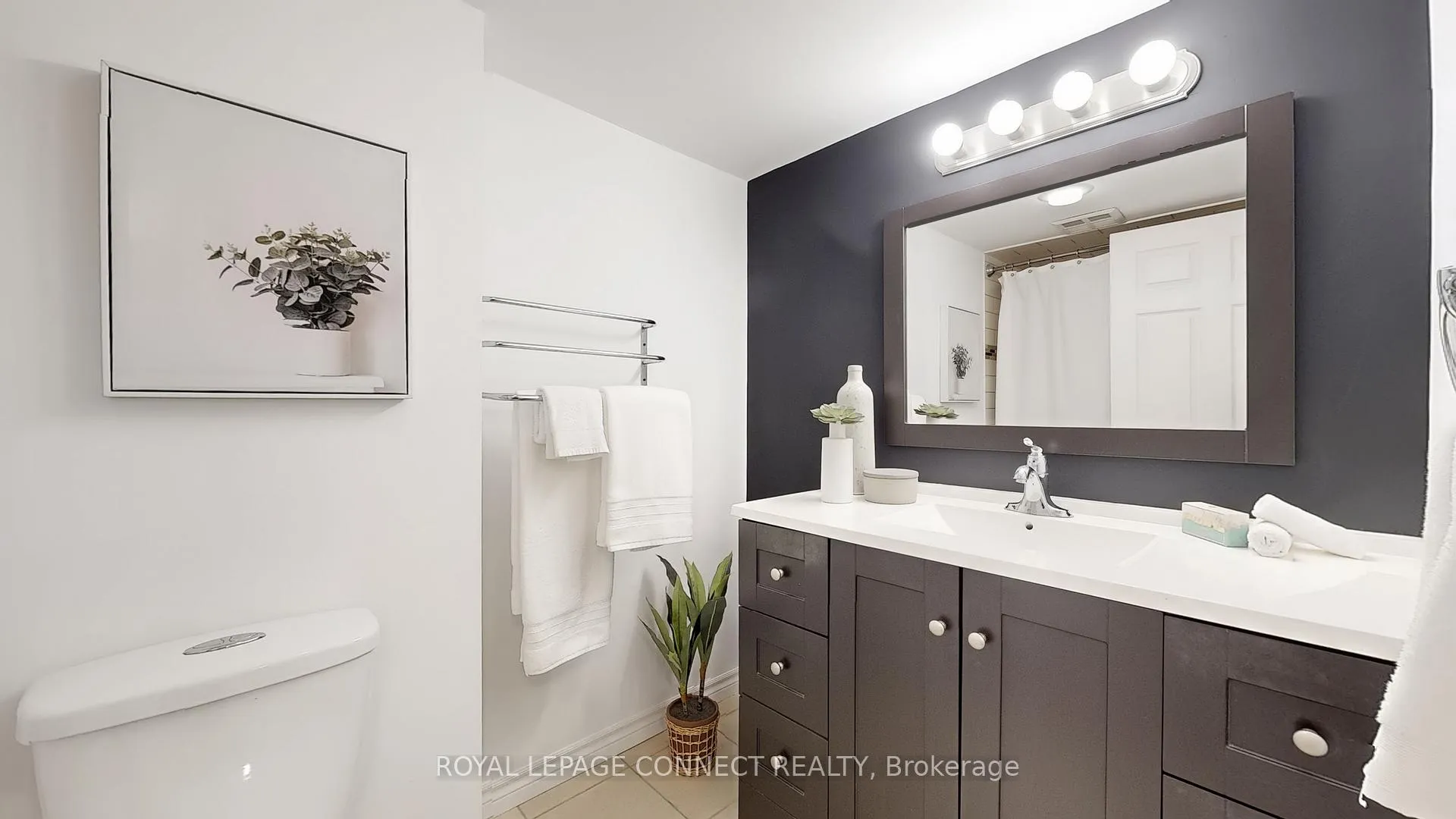 Photo 27 of Unit 601, 801 King Street, Toronto, Niagara — HOMEH