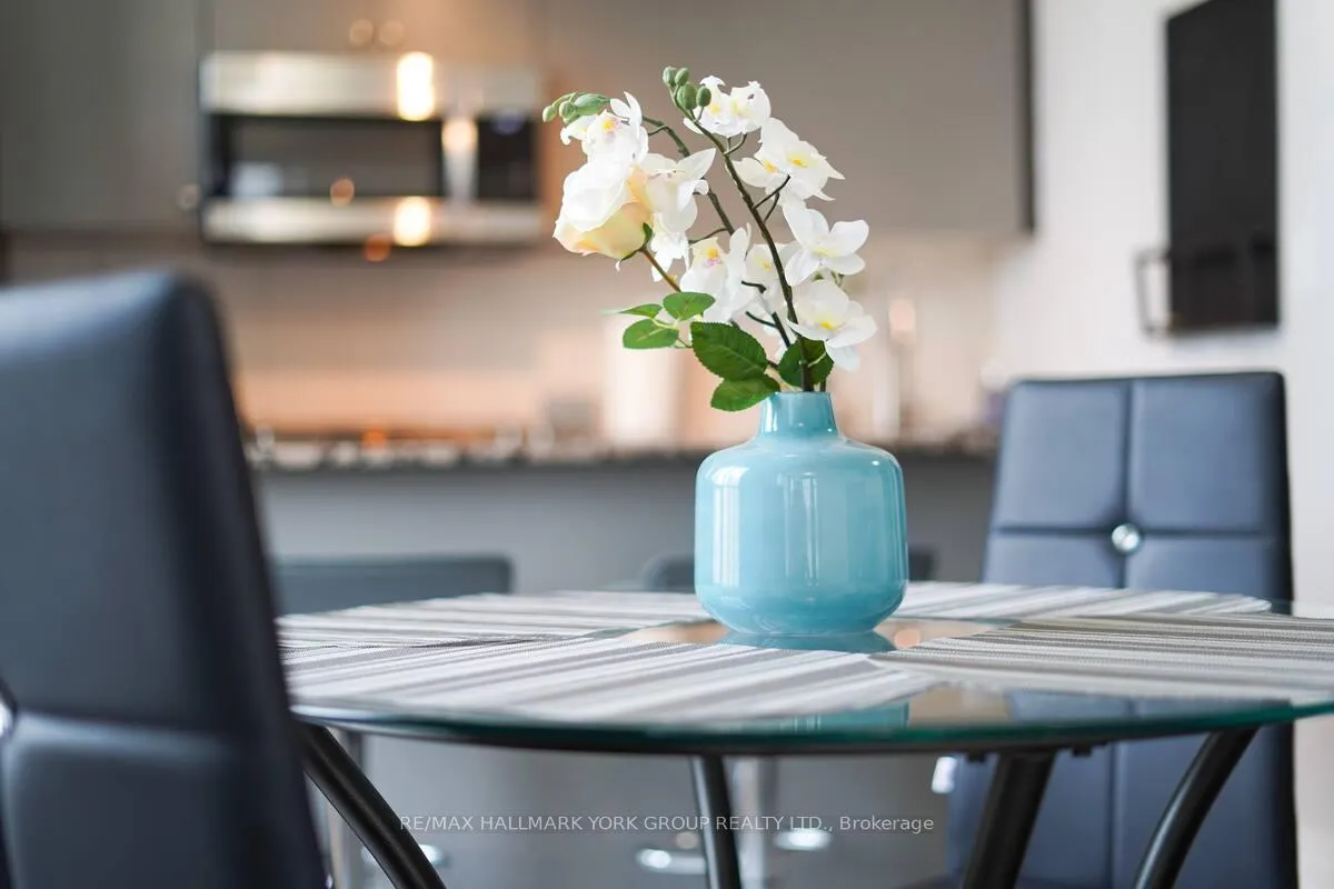 Photo 10 of Unit 1504, 55 Bremner Boulevard, Toronto, Bay Street Corridor — HOMEH