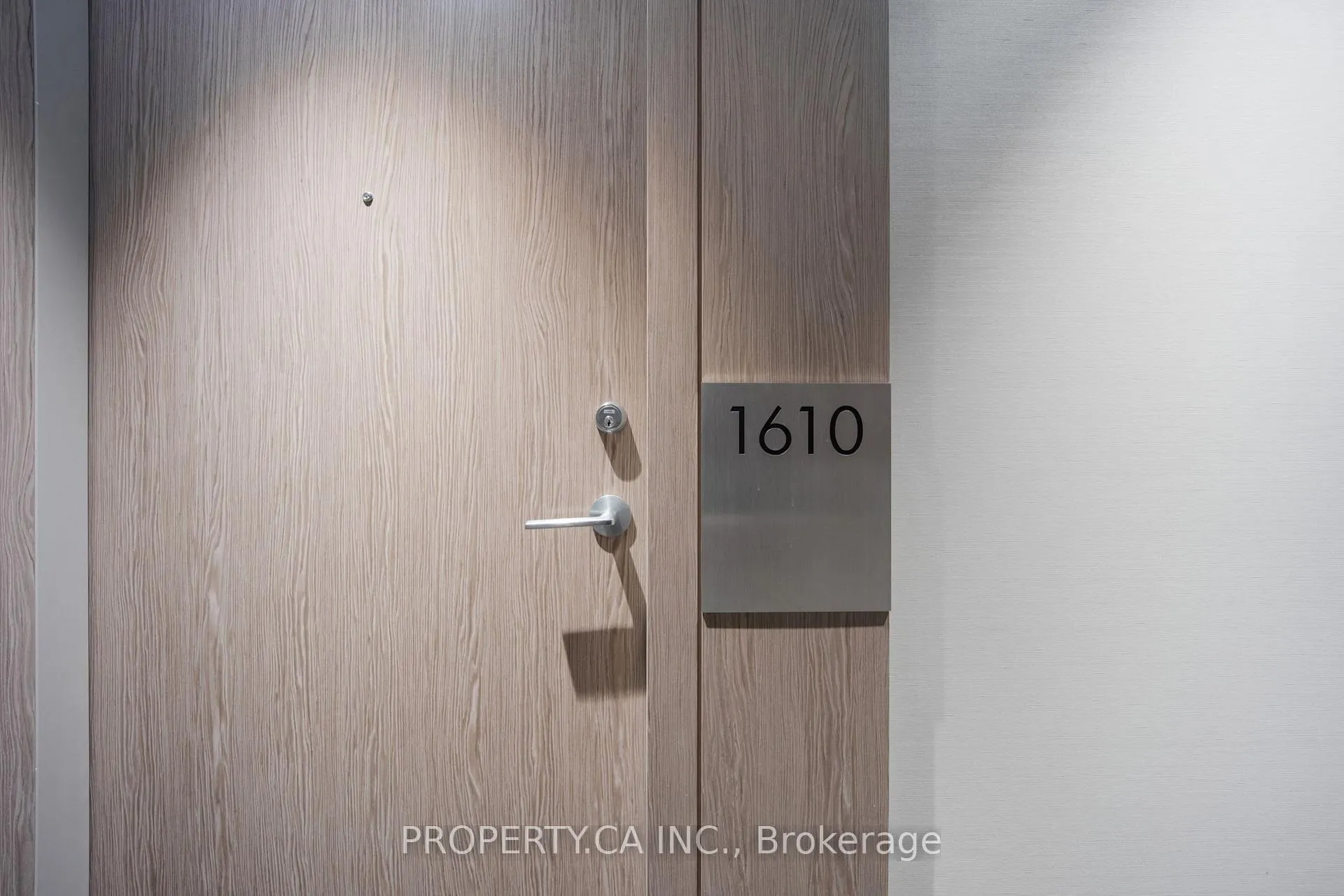 Photo 4 of Unit 1610, 215 Queen Street, Toronto, University — HOMEH