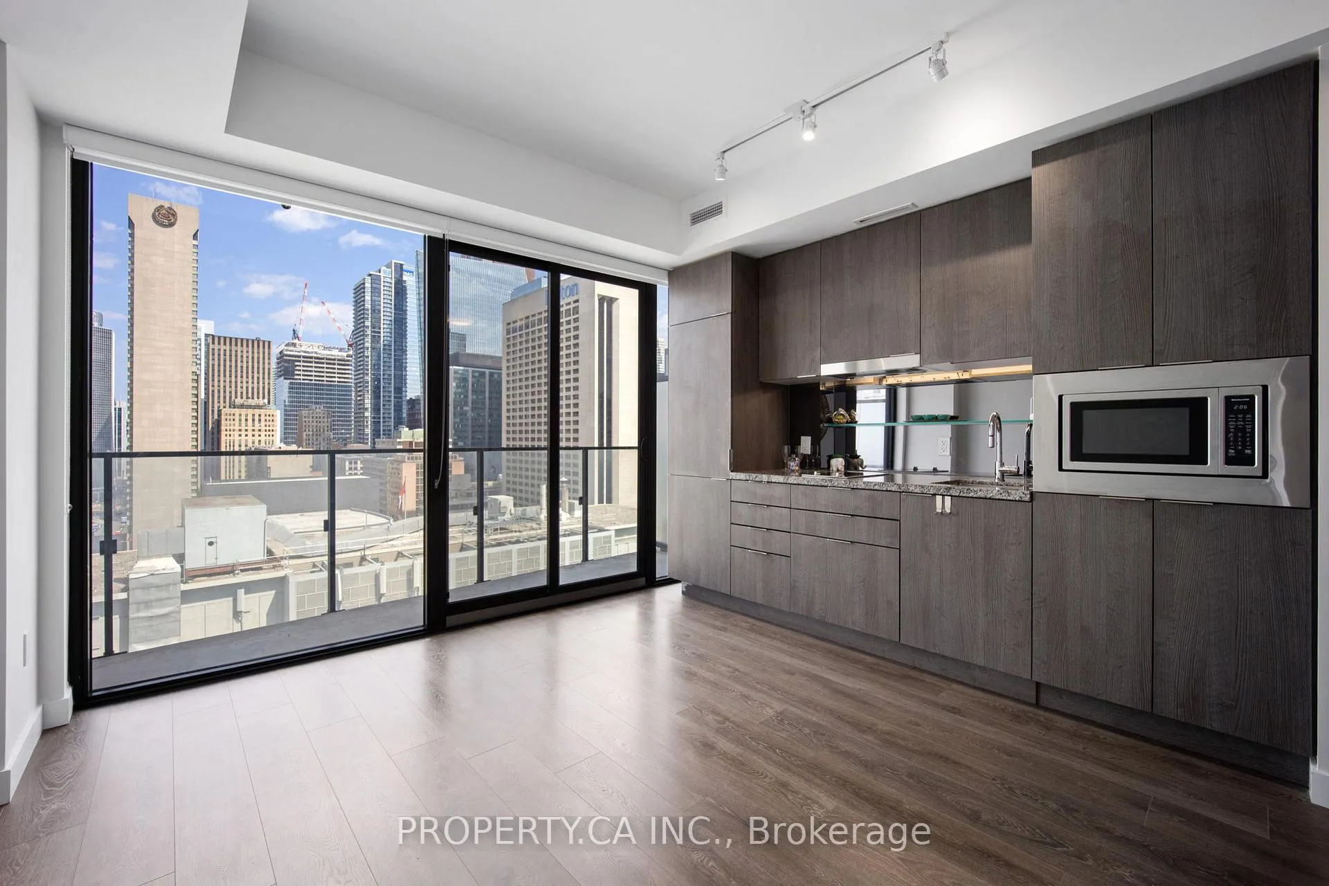 Photo 5 of Unit 1610, 215 Queen Street, Toronto, University — HOMEH