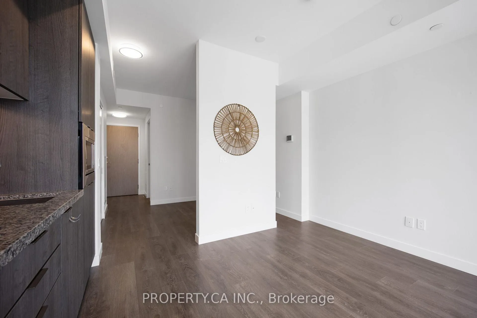 Photo 7 of Unit 1610, 215 Queen Street, Toronto, University — HOMEH