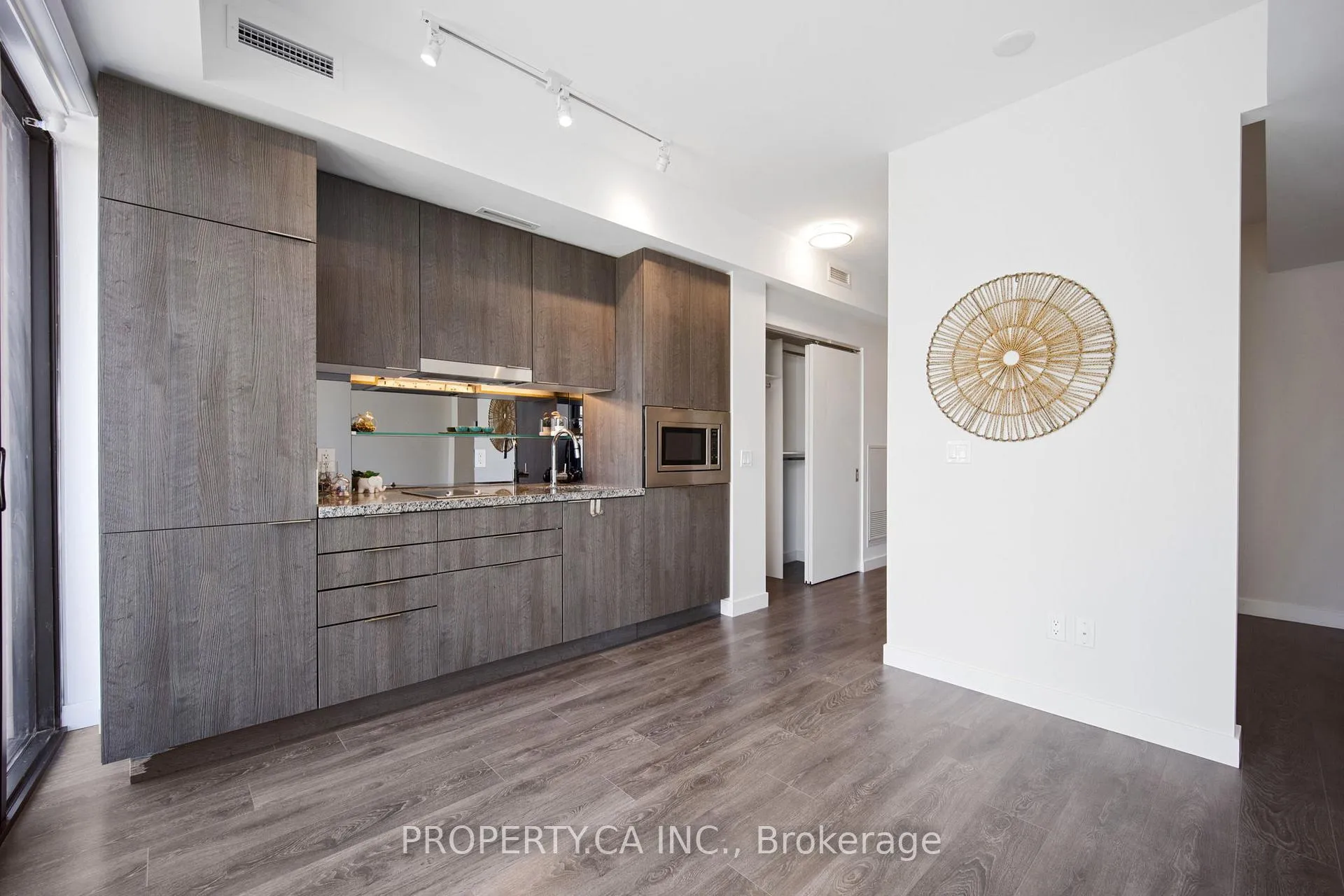 Photo 14 of Unit 1610, 215 Queen Street, Toronto, University — HOMEH