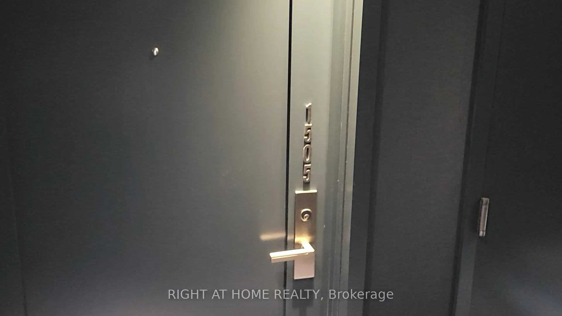 Photo 3 of Unit 1505, 28 Wellesley Street E, Toronto, Church-Yonge Corridor — HOMEH
