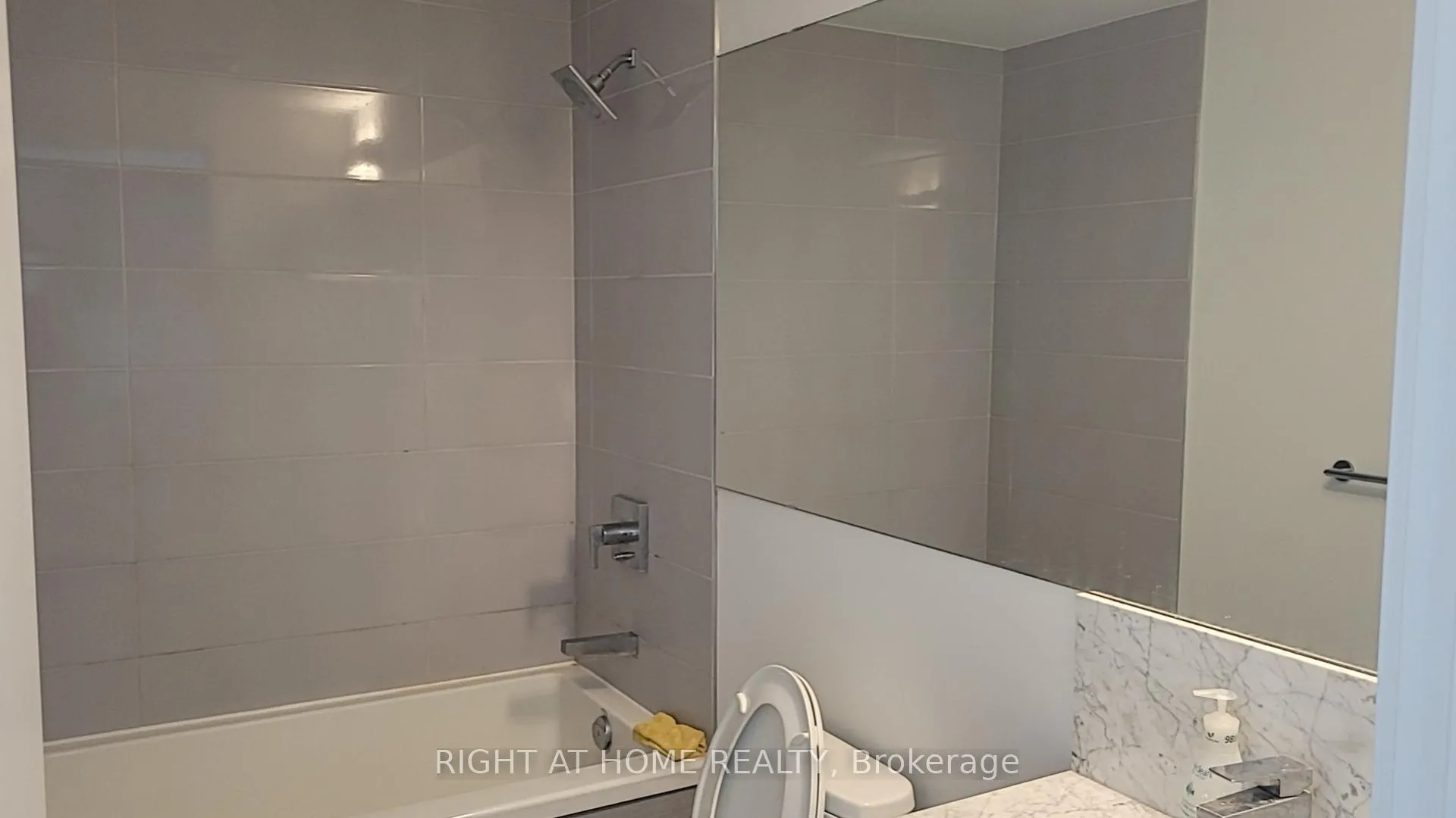 Photo 15 of Unit 1505, 28 Wellesley Street E, Toronto, Church-Yonge Corridor — HOMEH