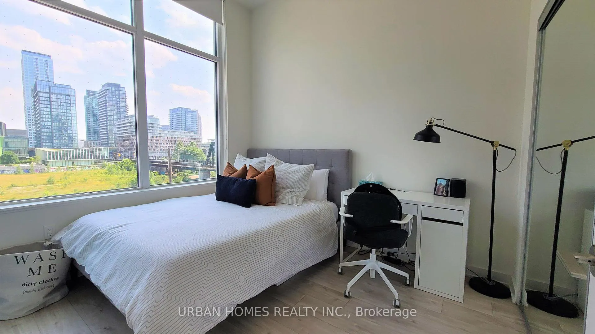 Photo 9 of Unit 207E, 576 Front Street, Toronto, Waterfront Communities — HOMEH