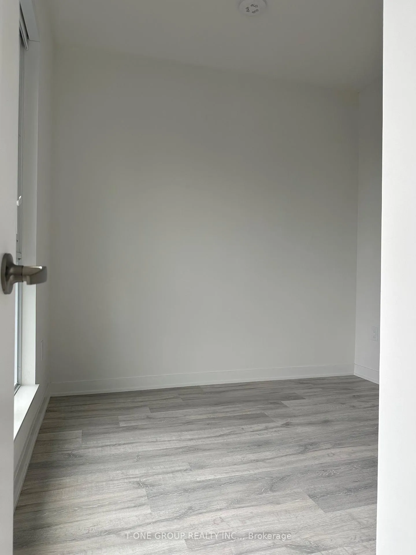Photo 4 of Unit 1218, 60 Princess Street, Toronto, Waterfront Communities — HOMEH