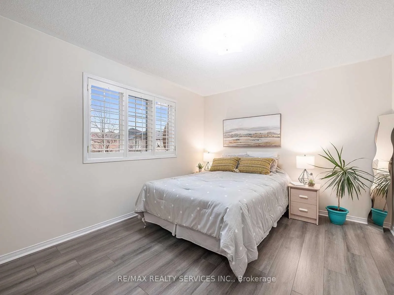 Photo 20 of 1 Pilgrim Place, Brampton, Fletcher's Creek Village — HOMEH
