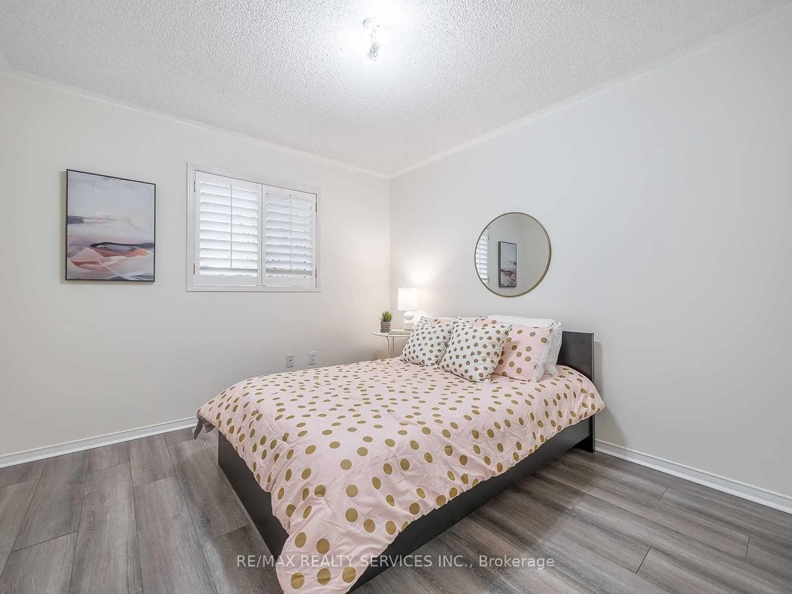 Photo 21 of 1 Pilgrim Place, Brampton, Fletcher's Creek Village — HOMEH