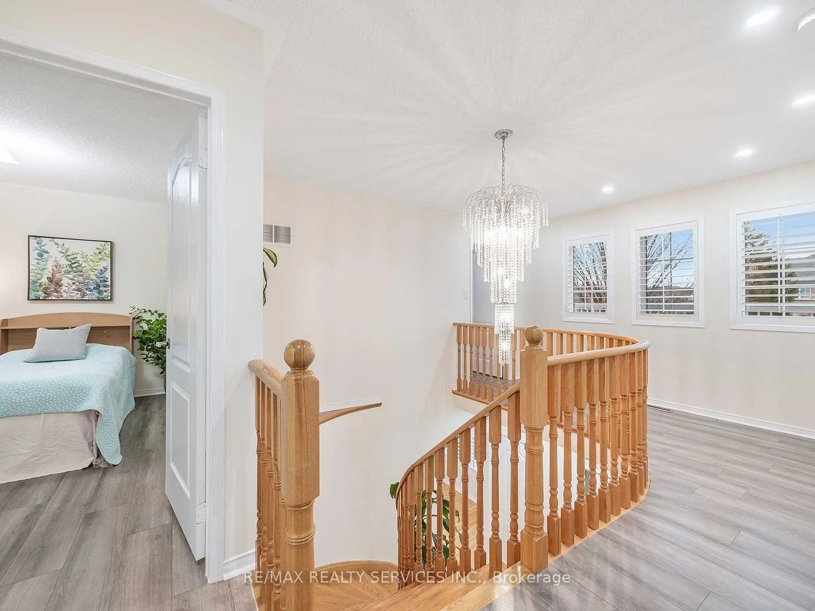 Photo 25 of 1 Pilgrim Place, Brampton, Fletcher's Creek Village — HOMEH