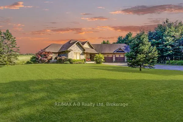 Photo 2 of 9471 Sideroad 17 Road N, Erin, Rural Erin — HOMEH