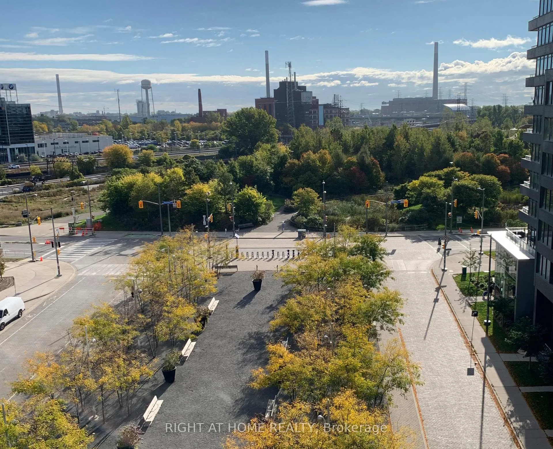 Photo 6 of Unit 714, 21 Lawren Harris Square, Toronto, Waterfront Communities — HOMEH