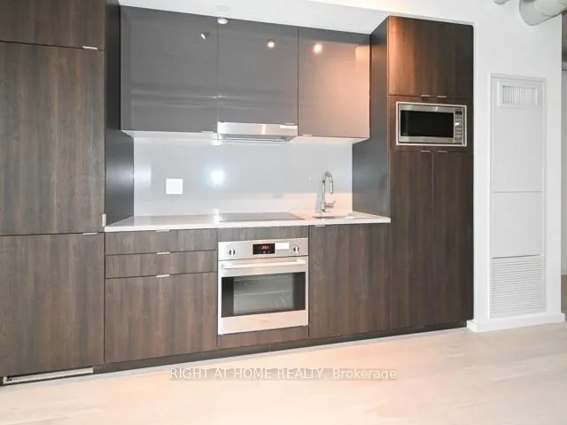 Photo 8 of Unit 714, 21 Lawren Harris Square, Toronto, Waterfront Communities — HOMEH