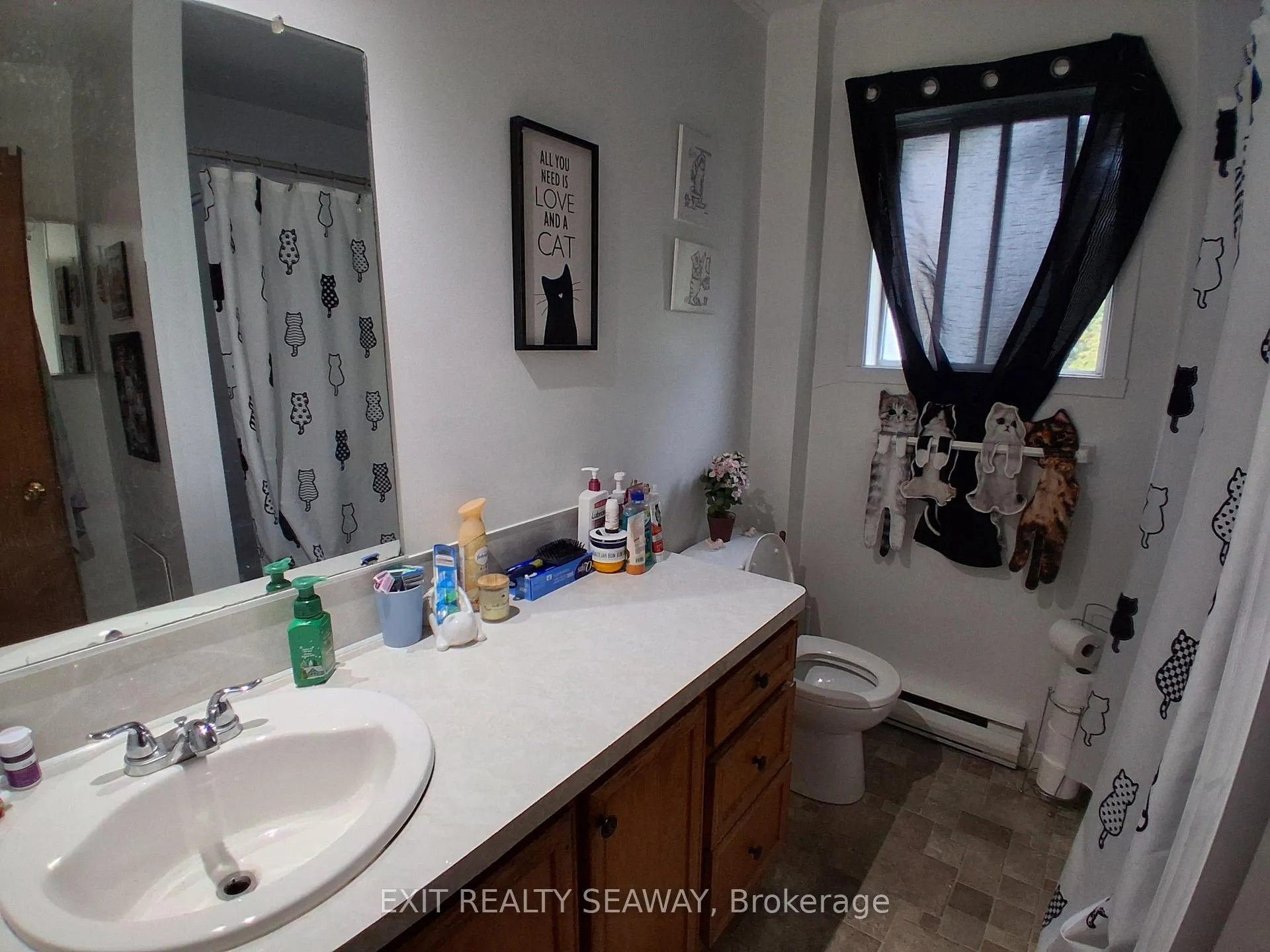 Photo 7 of 3337 Cadeb Avenue, Cornwall — HOMEH