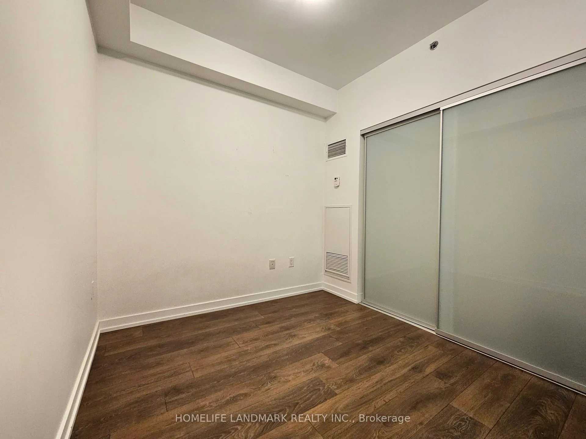 Photo 7 of Unit 1210, 426 University Avenue, Toronto, Kensington-Chinatown — HOMEH