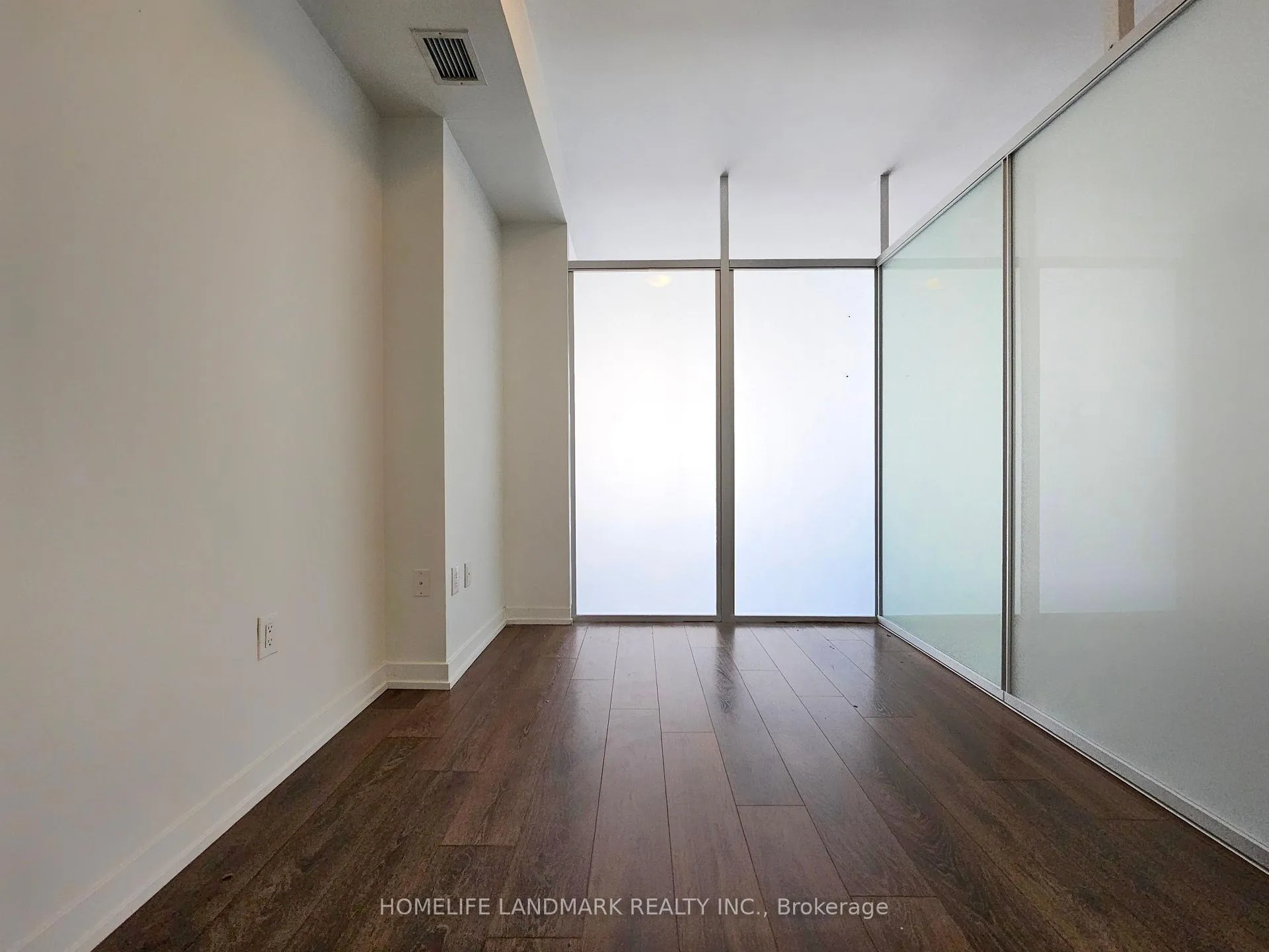 Photo 10 of Unit 1210, 426 University Avenue, Toronto, Kensington-Chinatown — HOMEH