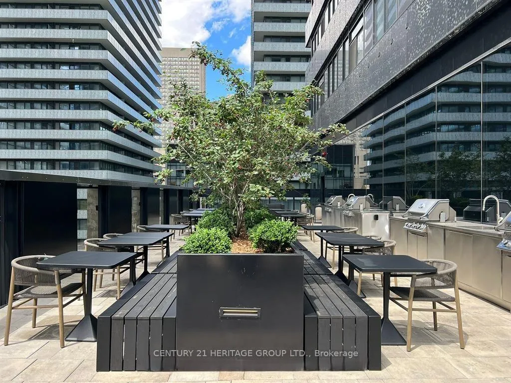 Photo 3 of Unit 3613, 55 Charles Street E, Toronto, Church-Yonge Corridor — HOMEH