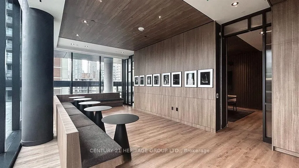 Photo 6 of Unit 3613, 55 Charles Street E, Toronto, Church-Yonge Corridor — HOMEH