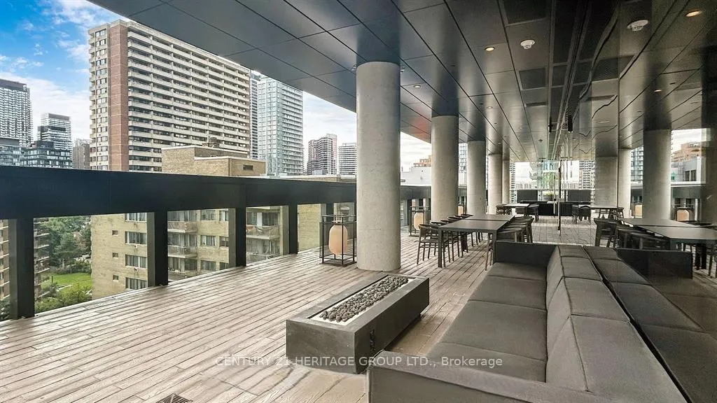 Photo 9 of Unit 3613, 55 Charles Street E, Toronto, Church-Yonge Corridor — HOMEH