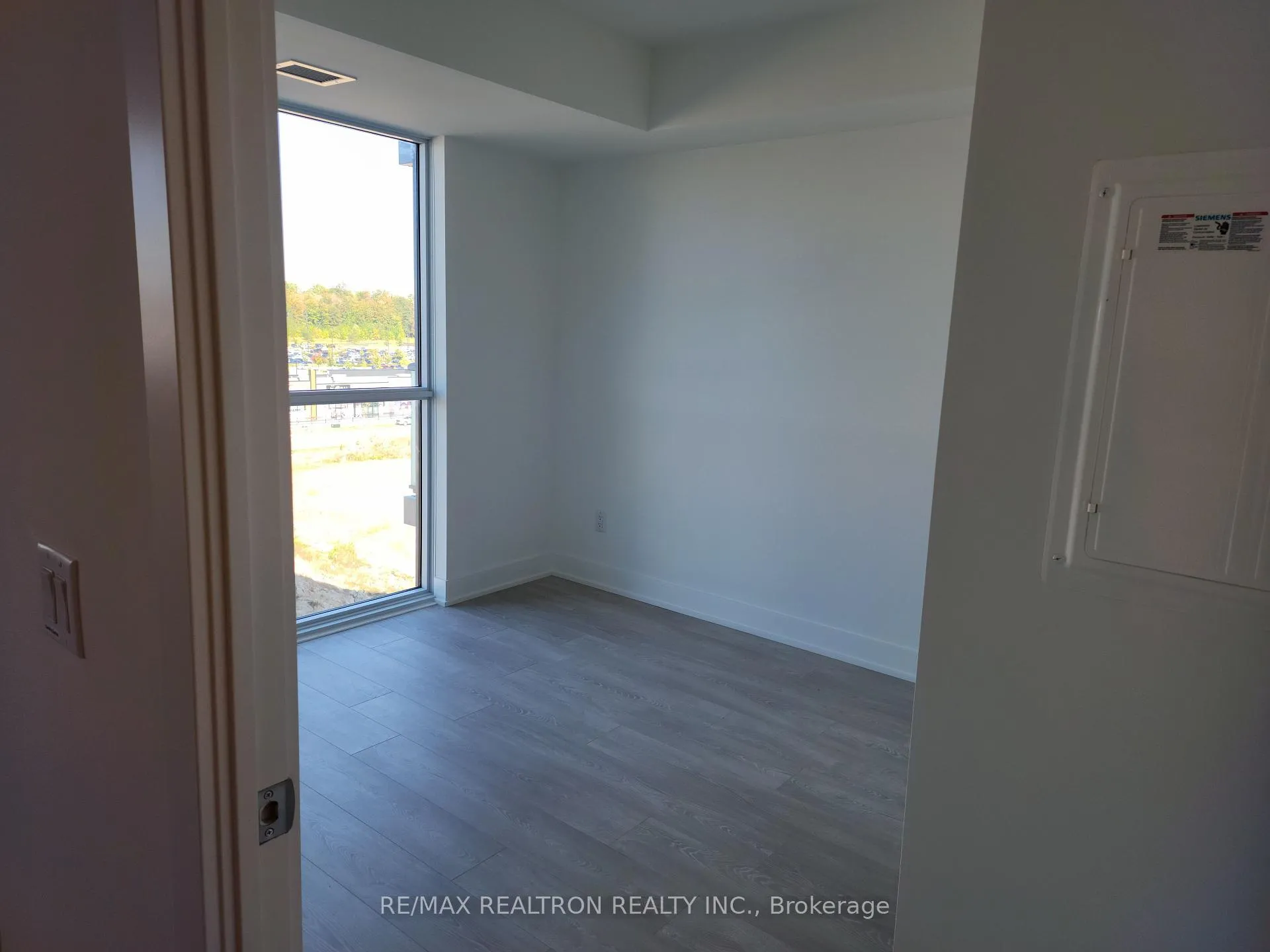 Photo 14 of Unit 734, 2545 Simcoe Street N, Oshawa, Windfields — HOMEH