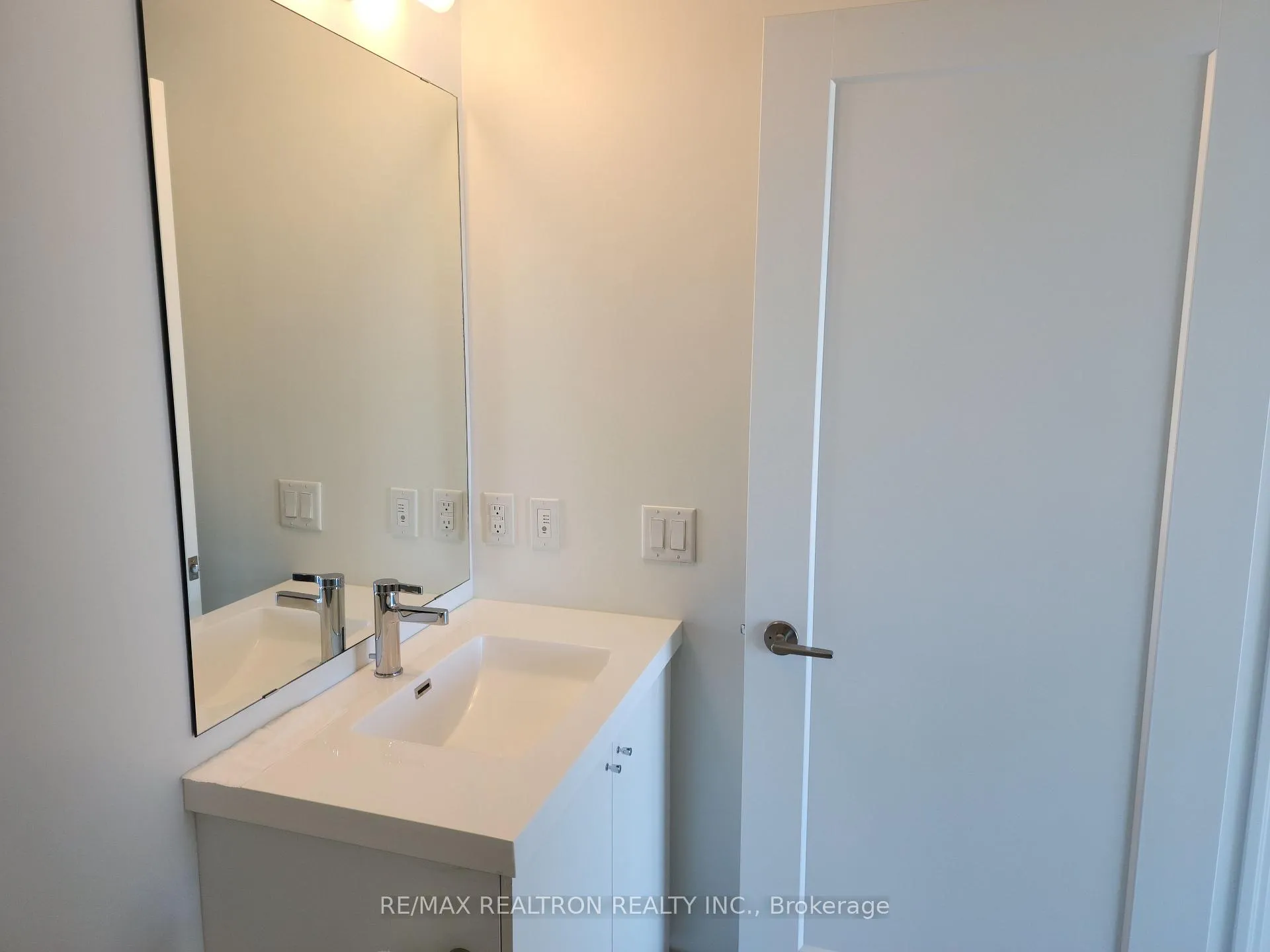 Photo 19 of Unit 734, 2545 Simcoe Street N, Oshawa, Windfields — HOMEH