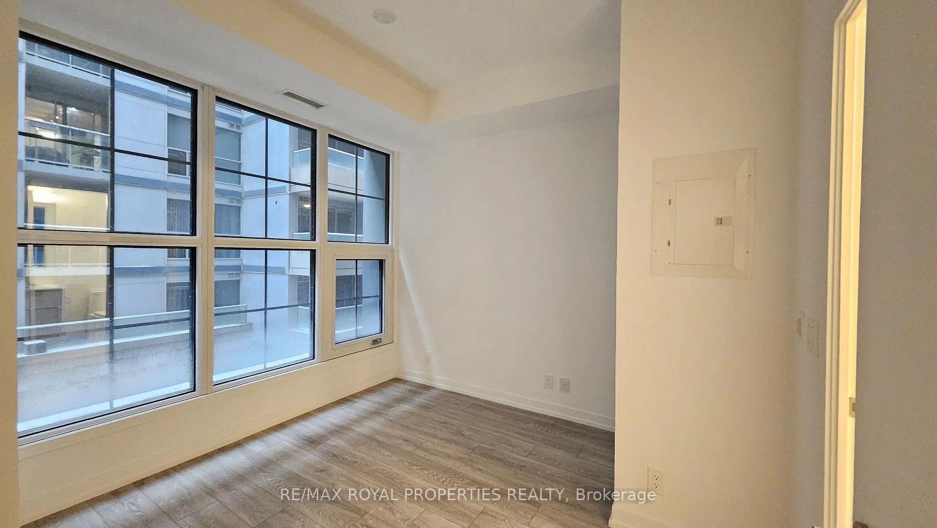Photo 2 of Unit 301, 55 Mercer Street, Toronto, Waterfront Communities — HOMEH