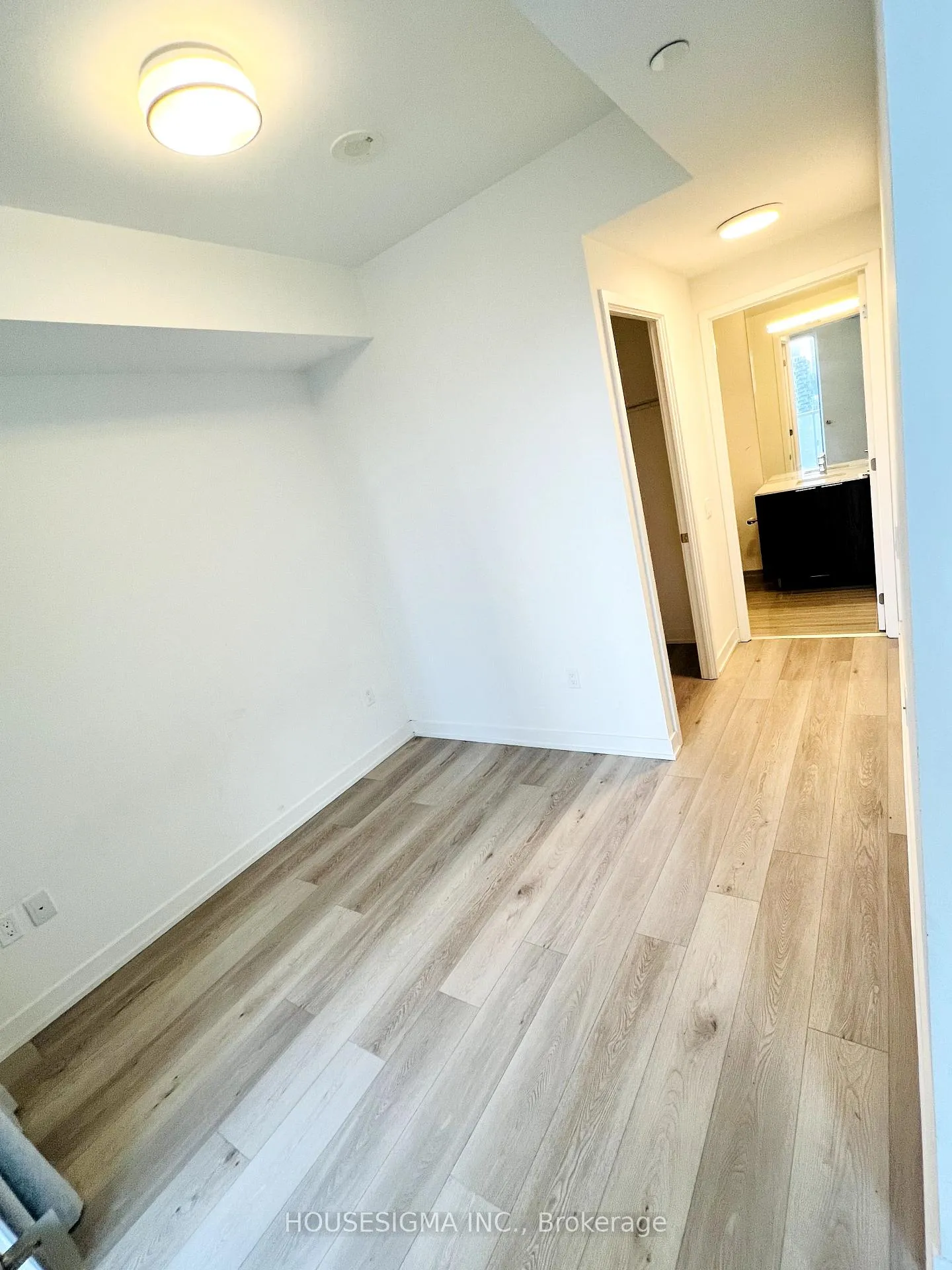 Photo 3 of Unit 2308, 15 Queens Quay E, Toronto, Waterfront Communities — HOMEH