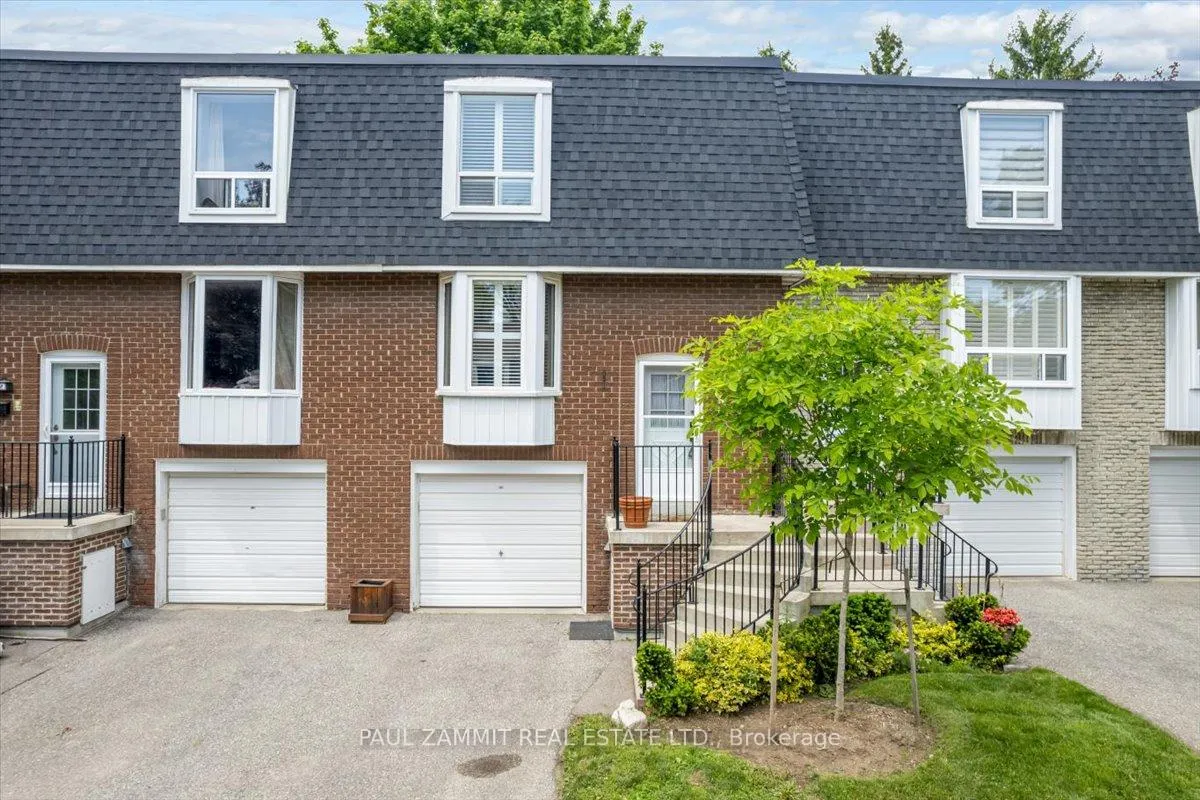 Photo 1 of 220 Royal Orchard Boulevard, Markham, Royal Orchard — HOMEH