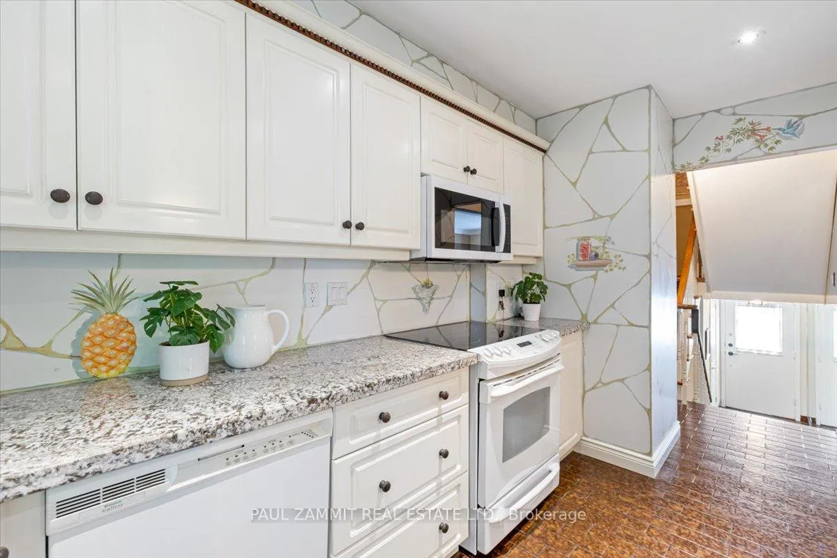 Photo 9 of 220 Royal Orchard Boulevard, Markham, Royal Orchard — HOMEH