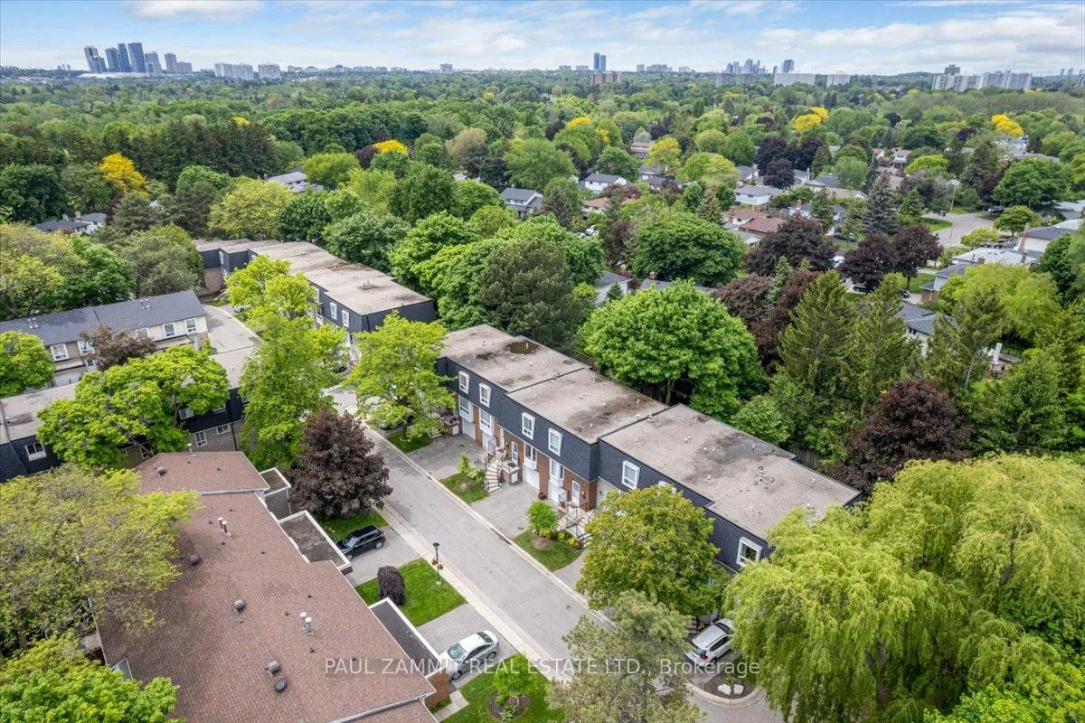 Photo 26 of 220 Royal Orchard Boulevard, Markham, Royal Orchard — HOMEH