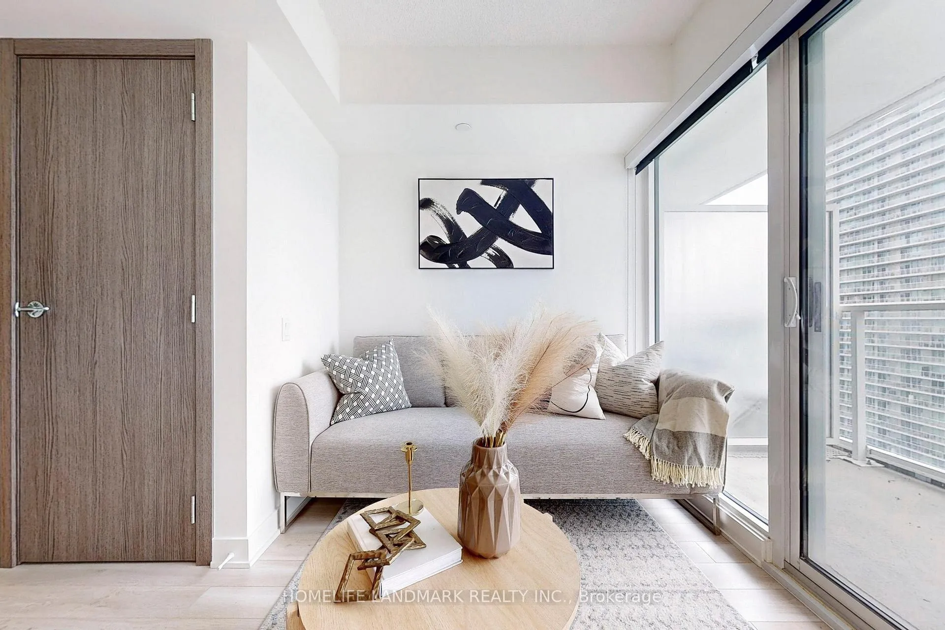 Photo 9 of Unit 2712, 17 Bathurst Street, Toronto, Waterfront Communities — HOMEH