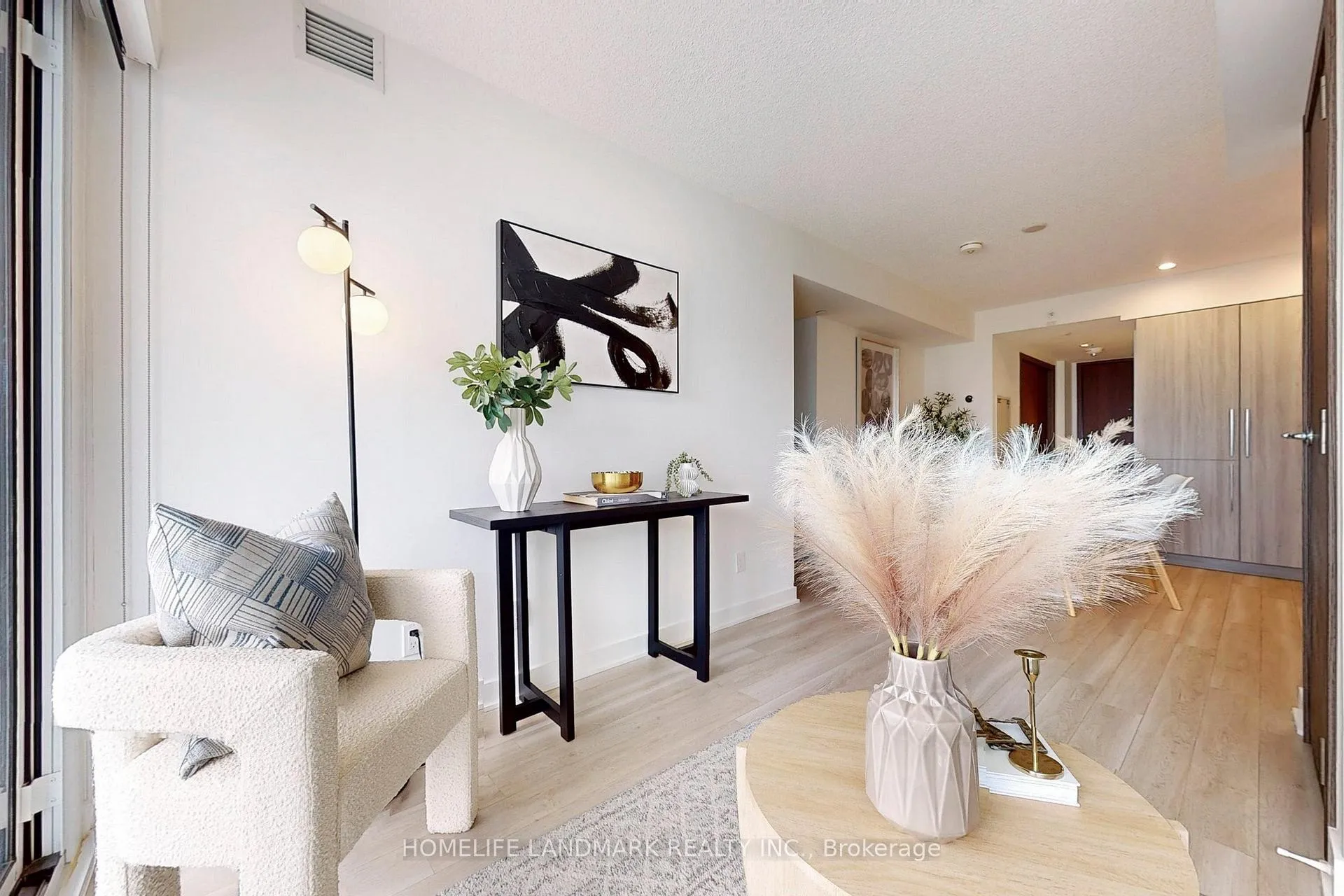 Photo 10 of Unit 2712, 17 Bathurst Street, Toronto, Waterfront Communities — HOMEH