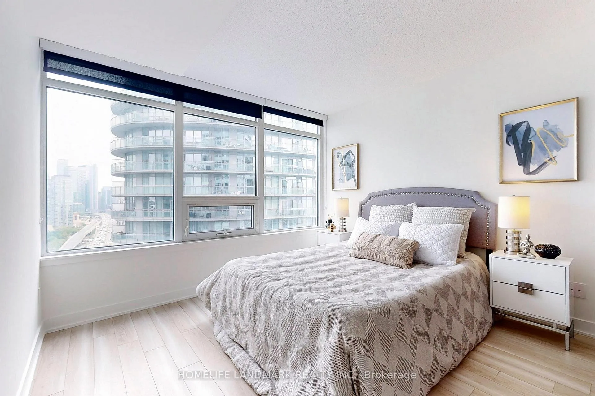 Photo 14 of Unit 2712, 17 Bathurst Street, Toronto, Waterfront Communities — HOMEH
