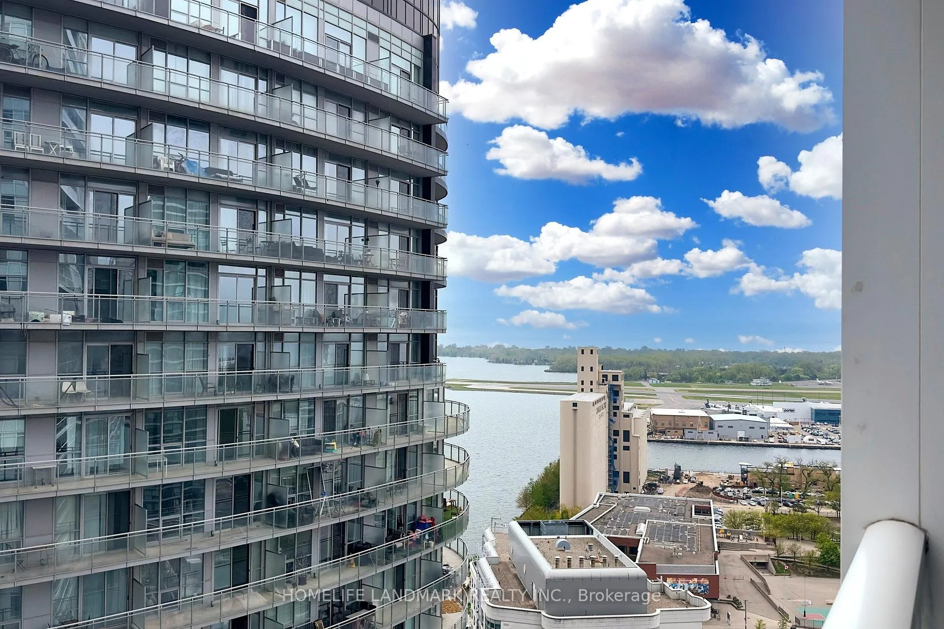 Photo 26 of Unit 2712, 17 Bathurst Street, Toronto, Waterfront Communities — HOMEH