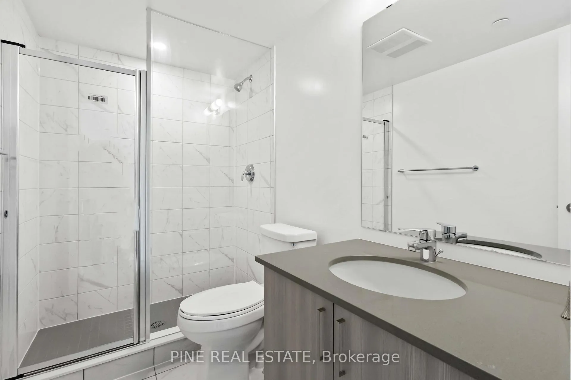 Photo 7 of Unit 1008, 1435 Celebration Drive, Pickering, Bay Ridges — HOMEH