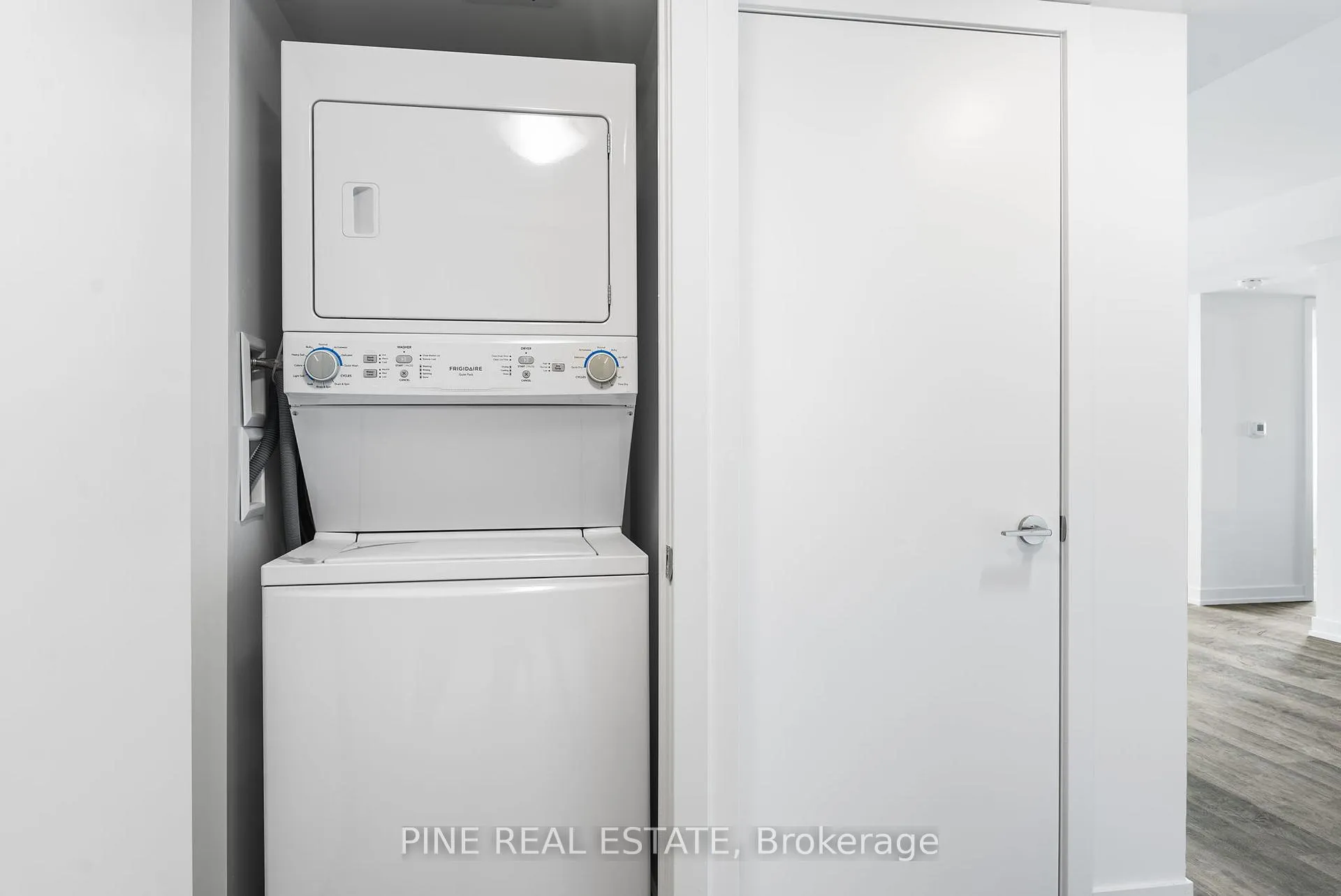 Photo 10 of Unit 1008, 1435 Celebration Drive, Pickering, Bay Ridges — HOMEH