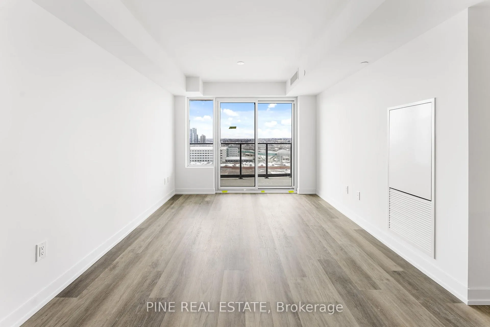 Photo 15 of Unit 1008, 1435 Celebration Drive, Pickering, Bay Ridges — HOMEH
