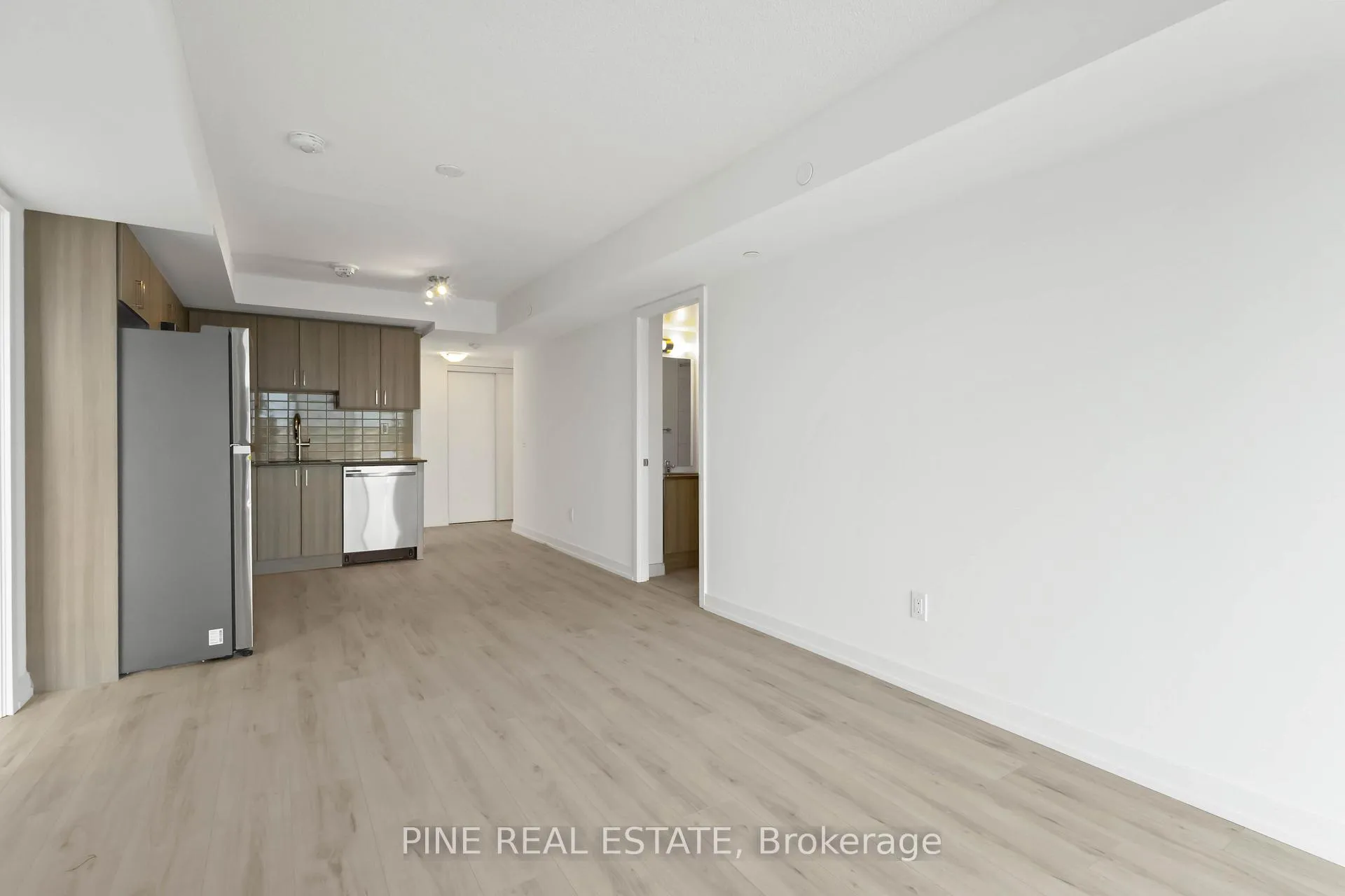 Photo 16 of Unit 1008, 1435 Celebration Drive, Pickering, Bay Ridges — HOMEH