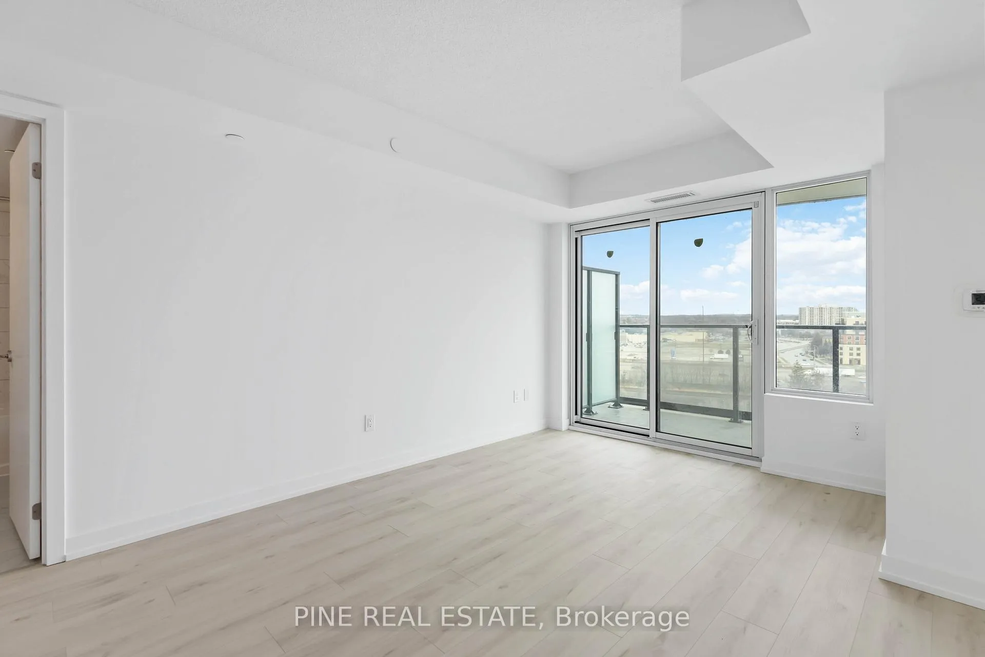 Photo 21 of Unit 1008, 1435 Celebration Drive, Pickering, Bay Ridges — HOMEH