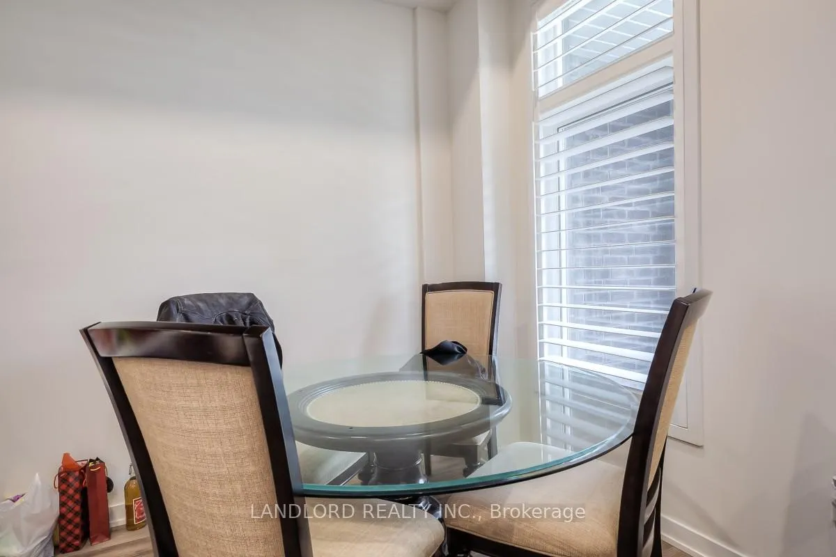 Photo 9 of 44 Armillo Place, Markham, Wismer — HOMEH
