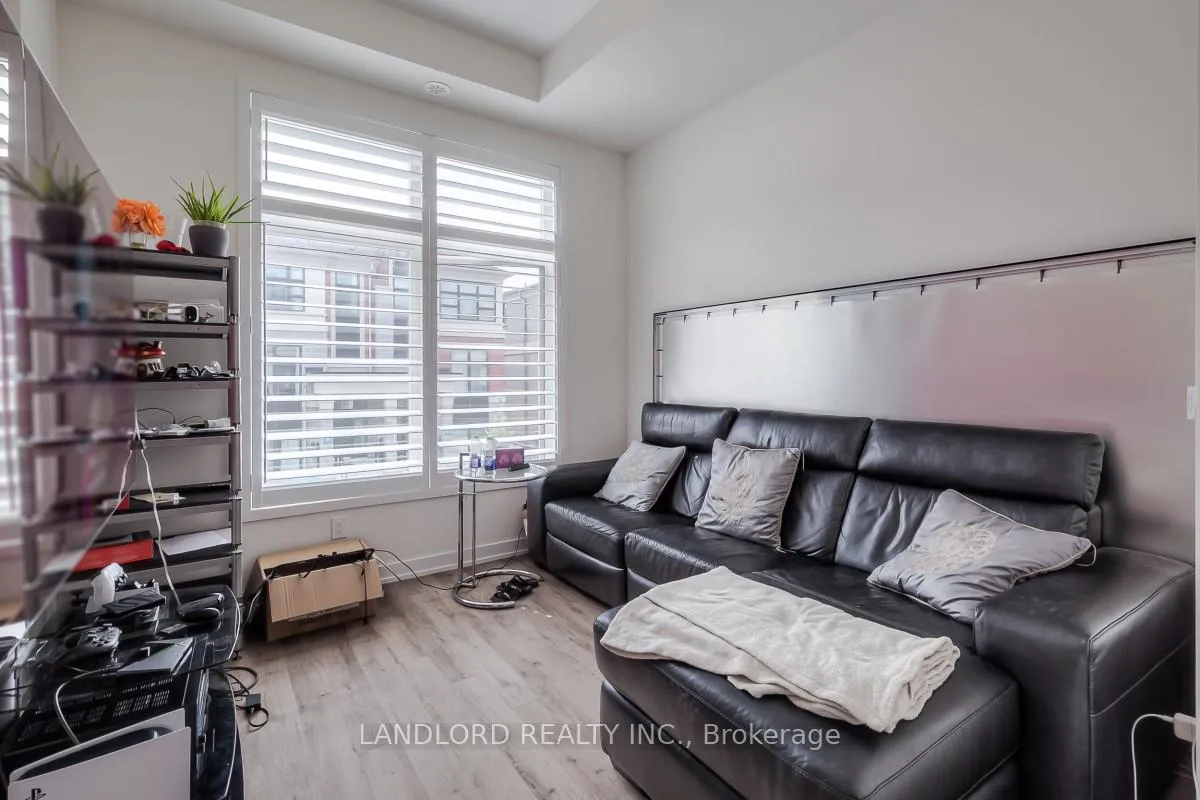 Photo 10 of 44 Armillo Place, Markham, Wismer — HOMEH