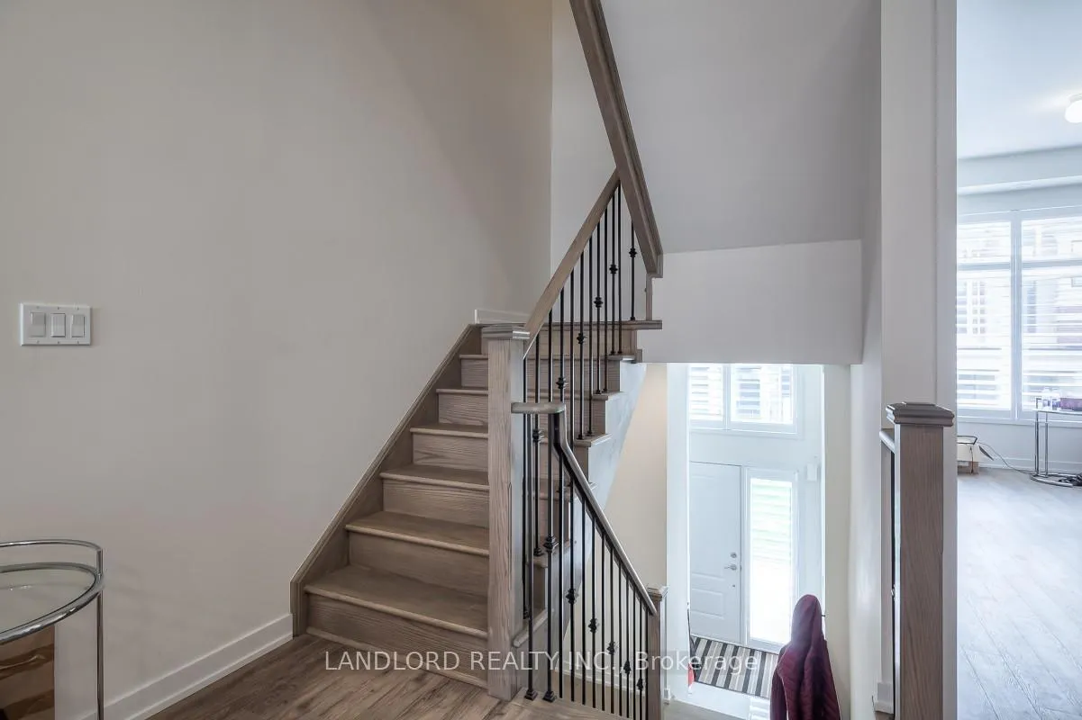 Photo 13 of 44 Armillo Place, Markham, Wismer — HOMEH