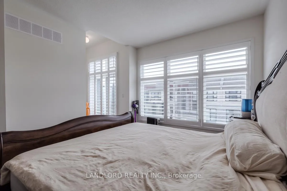 Photo 15 of 44 Armillo Place, Markham, Wismer — HOMEH