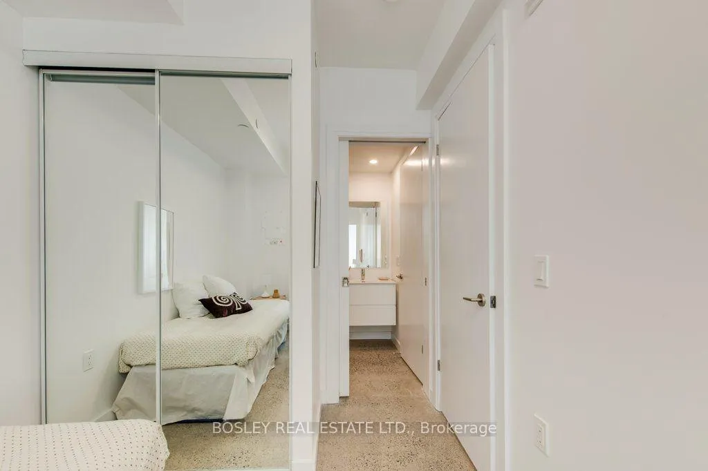 Photo 5 of Unit 26, 41 River Street, Toronto, Regent Park — HOMEH