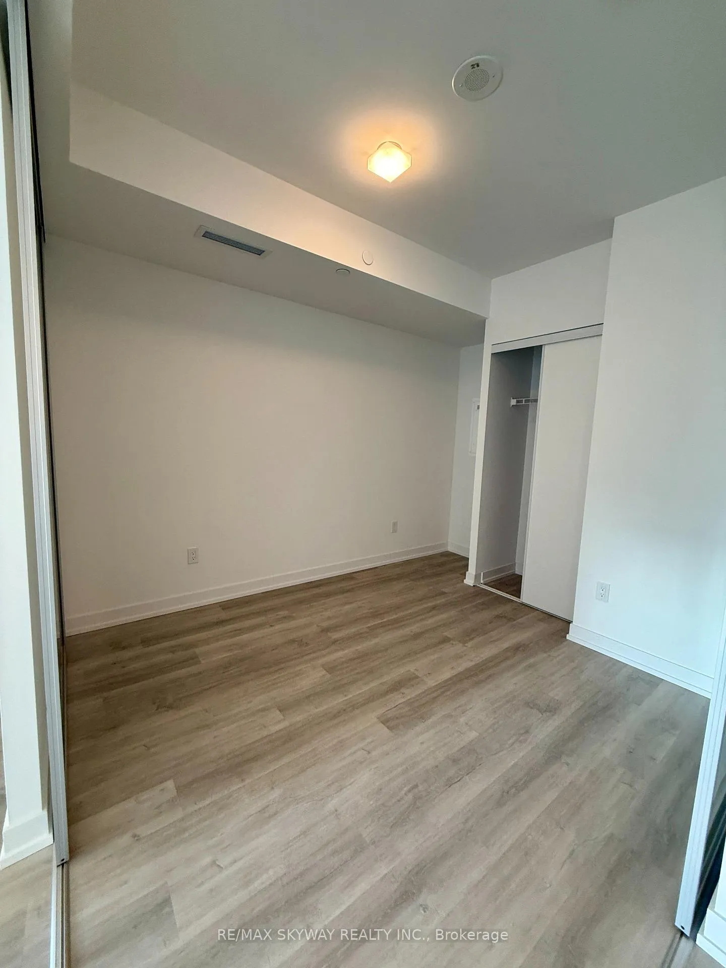 Photo 18 of Unit 504, 28 Eastern Avenue W, Toronto, Moss Park — HOMEH