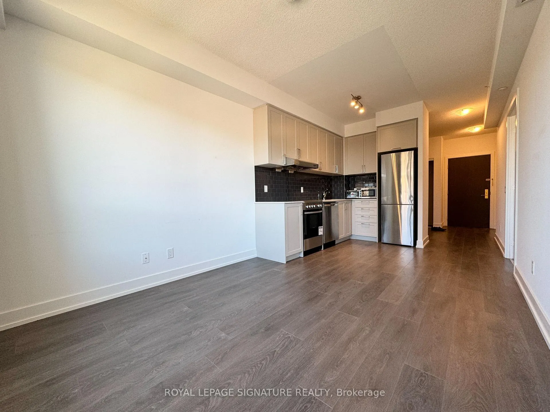 Photo 5 of Unit 219E, 278 Buchanan Drive, Markham, Unionville — HOMEH