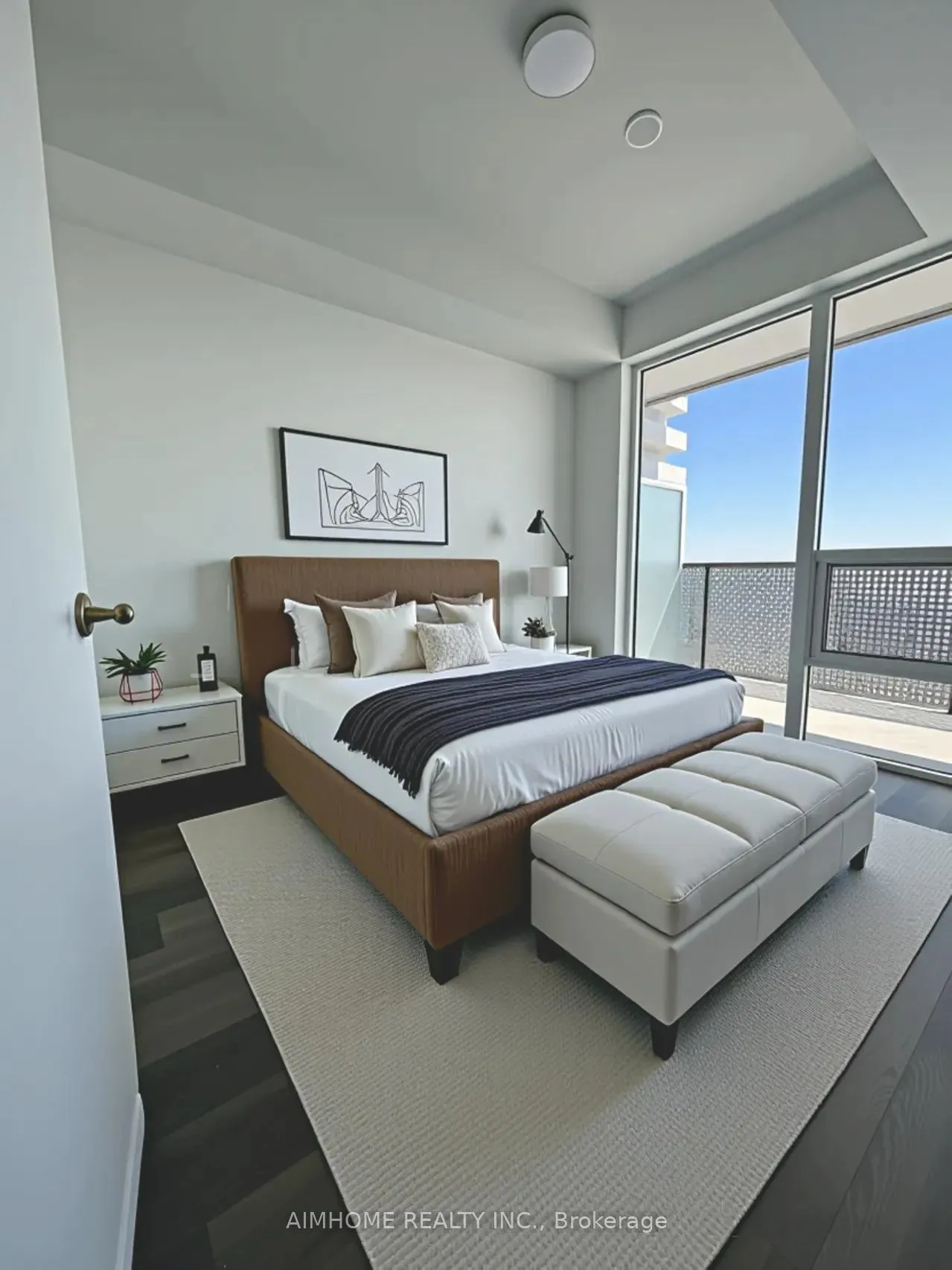 Photo 5 of Unit 6510, 55 Cooper Street, Toronto, Waterfront Communities — HOMEH