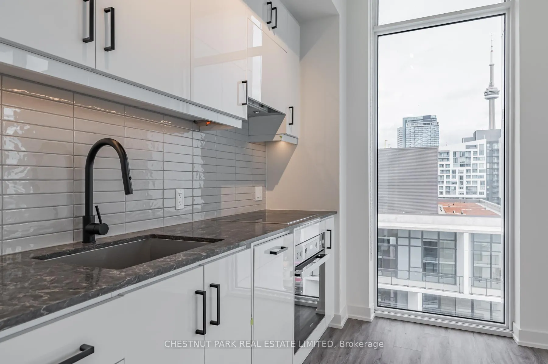 Photo 11 of Unit PH02, 9 Tecumseth Street, Toronto, Niagara — HOMEH
