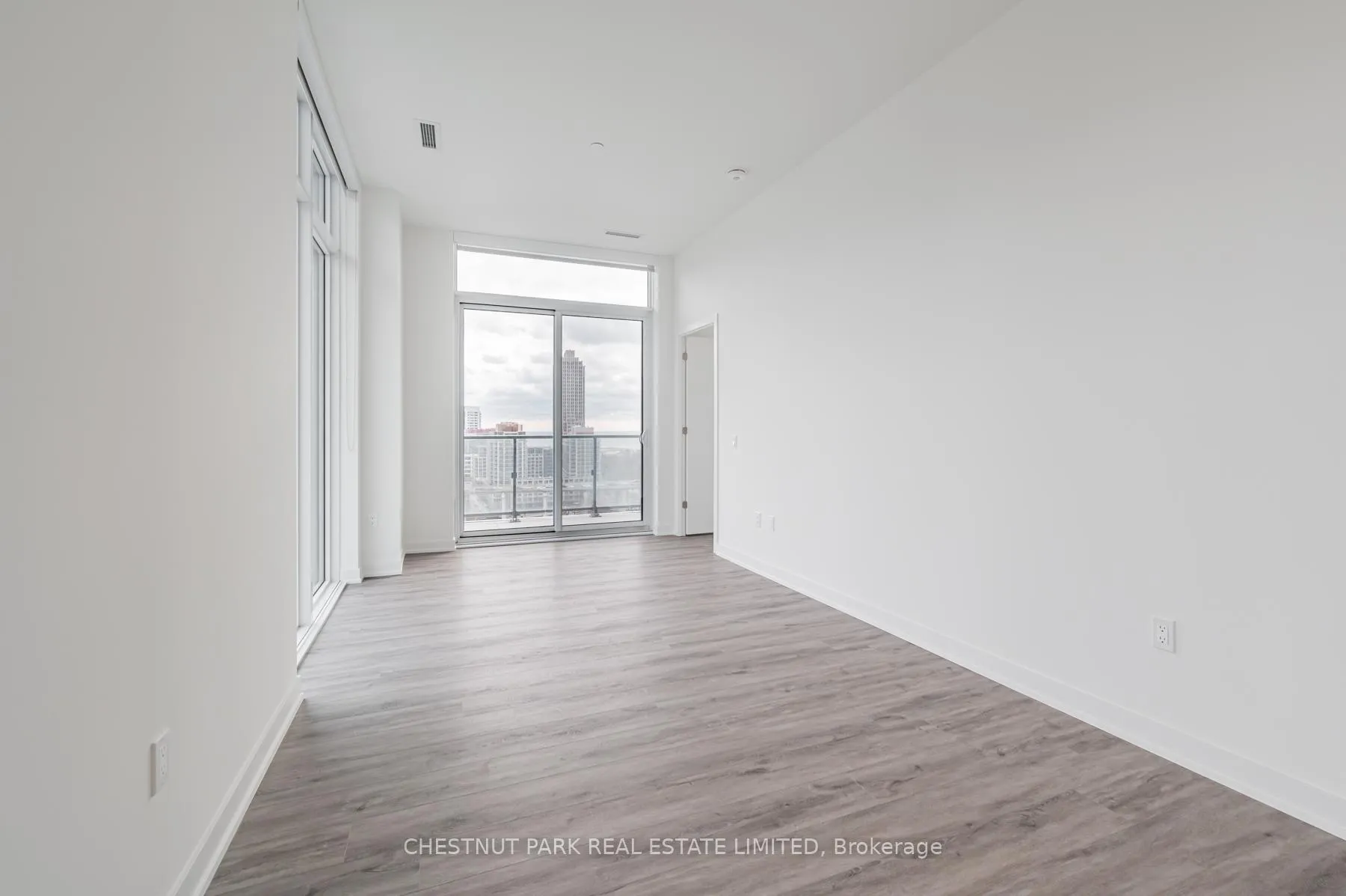 Photo 14 of Unit PH02, 9 Tecumseth Street, Toronto, Niagara — HOMEH