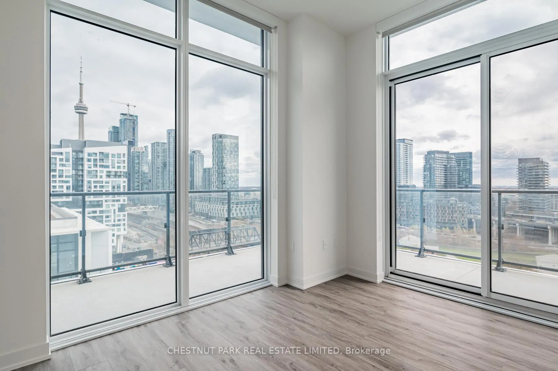 Photo 16 of Unit PH02, 9 Tecumseth Street, Toronto, Niagara — HOMEH